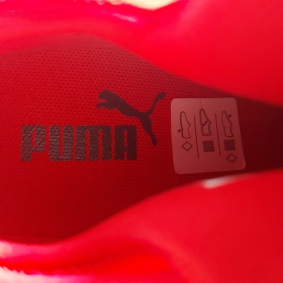 Women's PUMA Fierce 2, NWOT, Red Sneakers - Picture 7 of 11